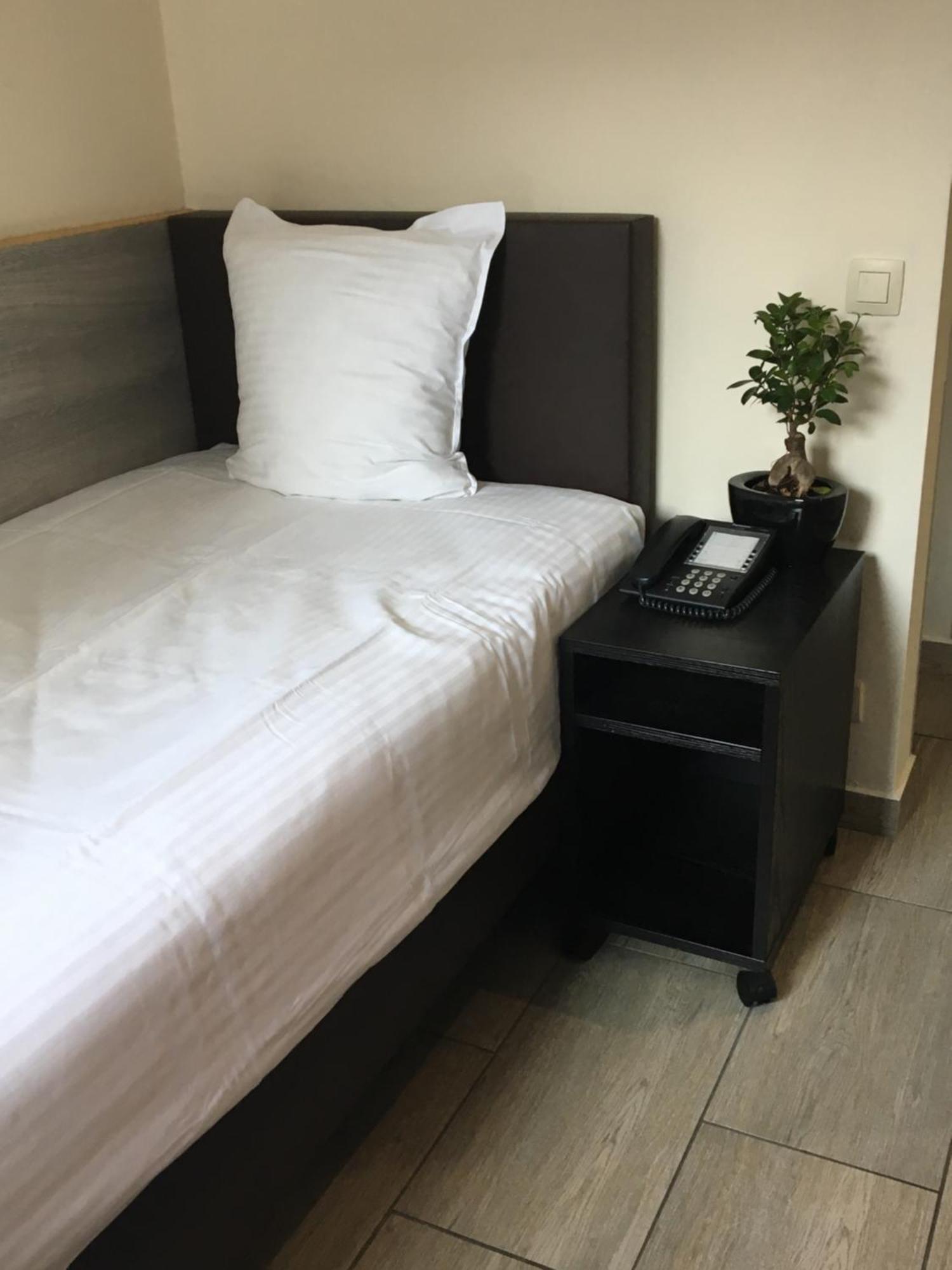 Slina Hotel Brussels Sint-Jans-Molenbeek Zewnętrze zdjęcie